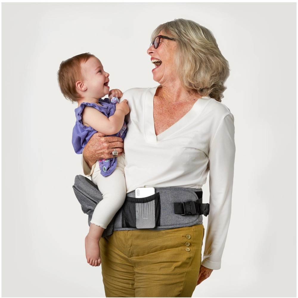 Tushbaby Hip Carrier in Grey
